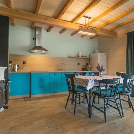 Rentynowka Lodge *